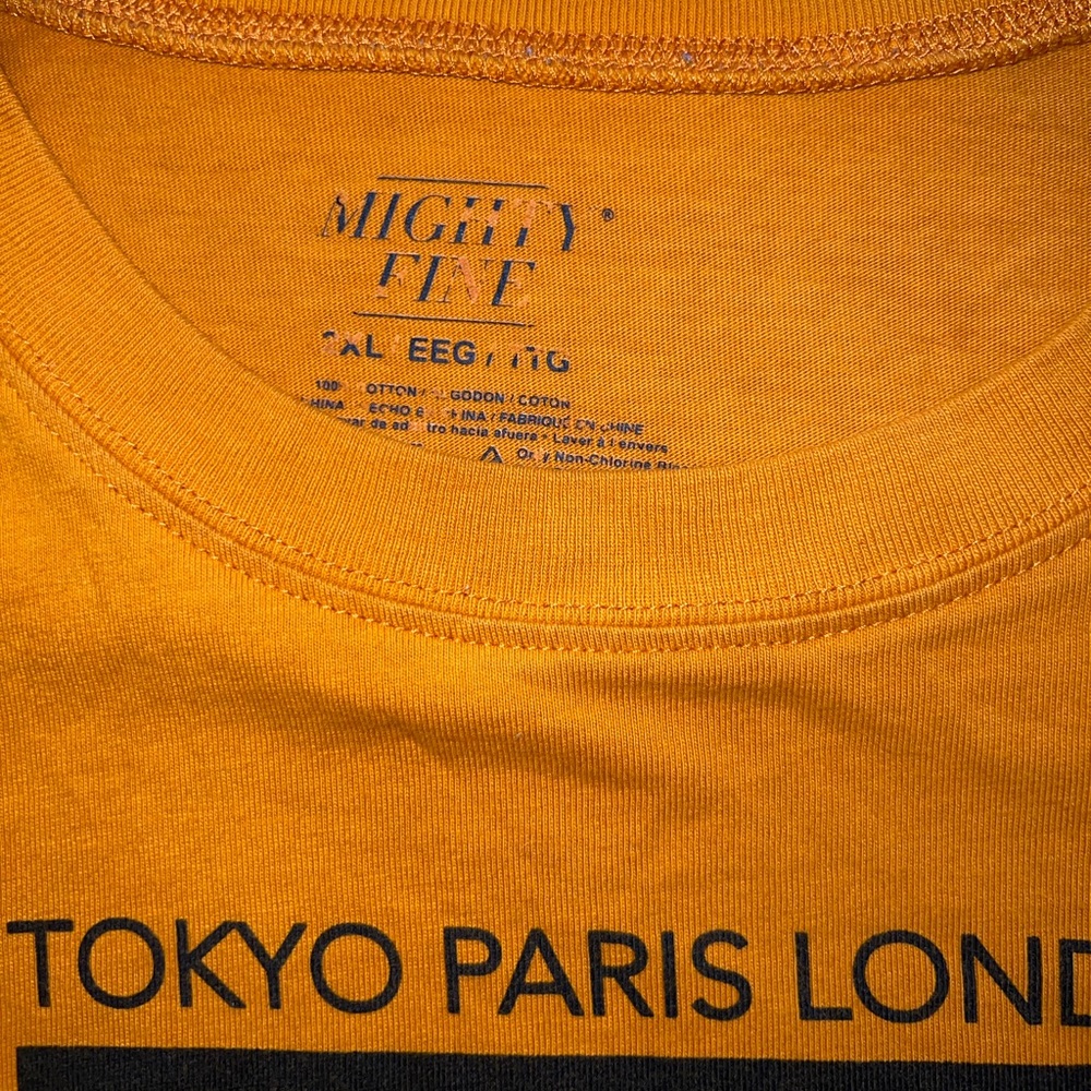 Long Sleeve Cropped Tee - Picture 3 of 4